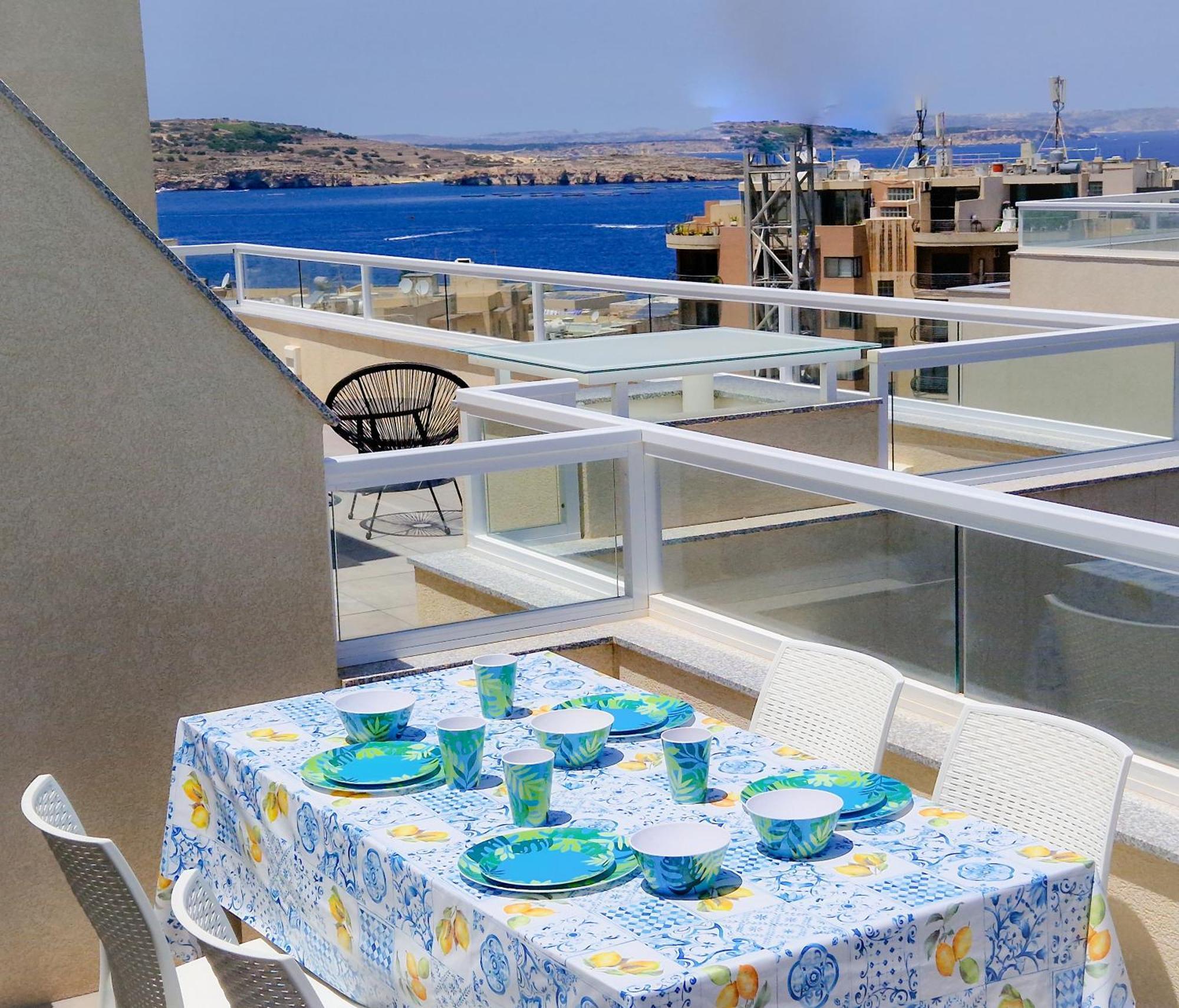 Sea View New Penthouse Terrace & Garage Parking Apartment St. Paul's Bay Exterior photo